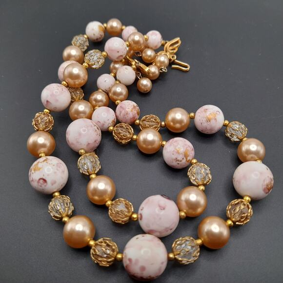 Vintage Deauville Art Bead Necklace, Faux Pearl Beads, Pink White Gold, 1960s - Picture 8 of 11